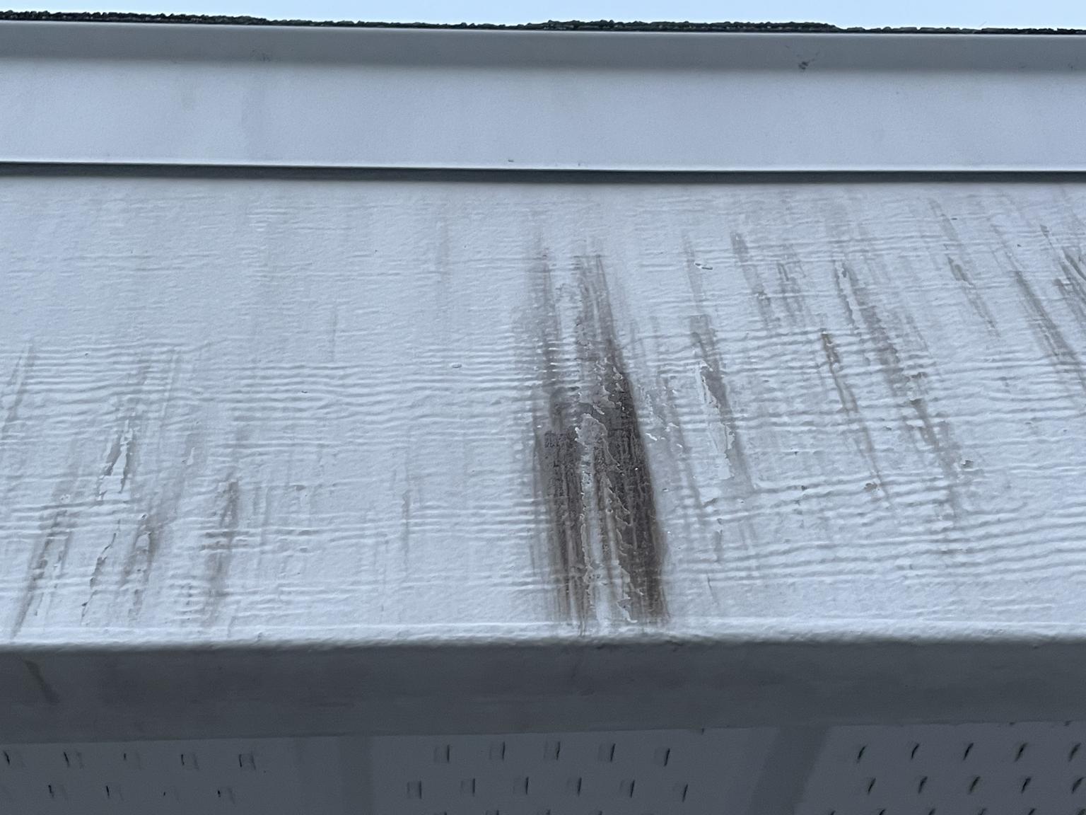tobacco juicing Brown Stains on Asphalt Shingles Tobacco Juicing Stains on Roofs & Building  Surfaces